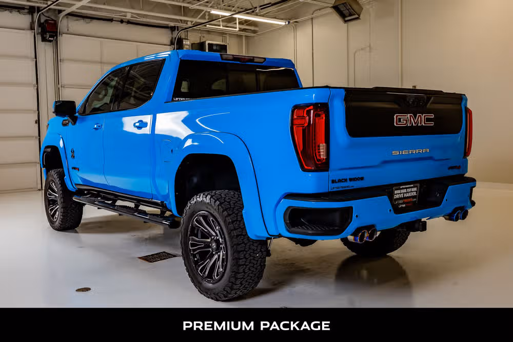2023 GMC Sierra 1500 AT4 Black Widow Crew Cab Image 6