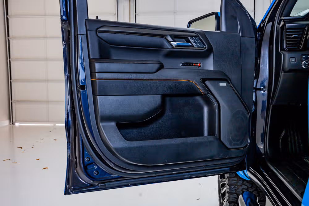 2023 GMC Sierra 1500 AT4 Black Widow Crew Cab Image 35