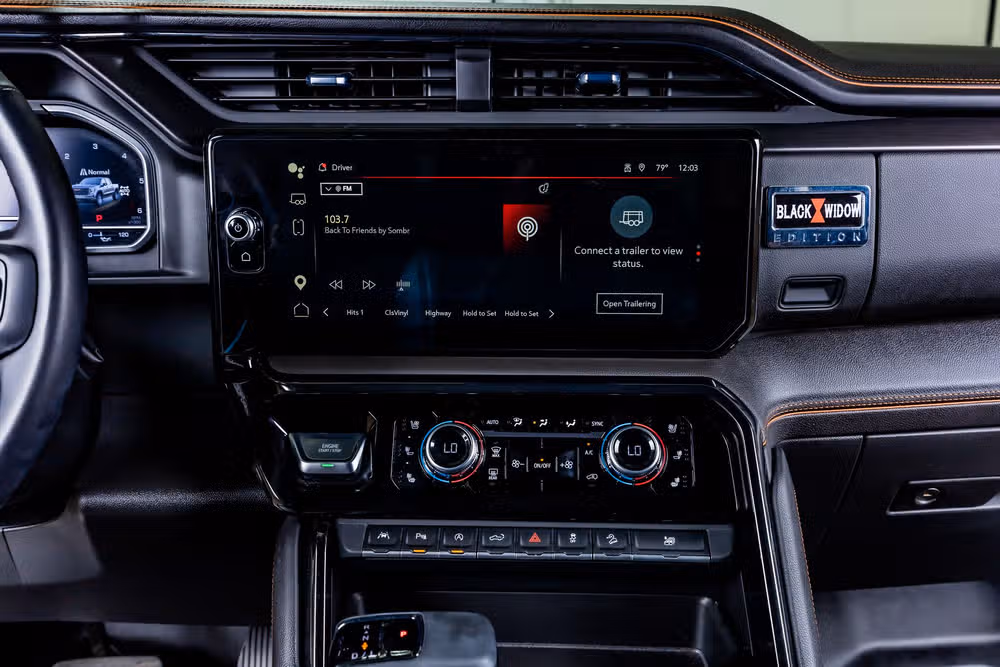 2023 GMC Sierra 1500 AT4 Black Widow Crew Cab Image 23