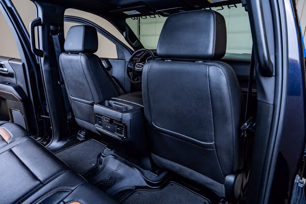 2023 GMC Sierra 1500 AT4 Black Widow Crew Cab Image 31