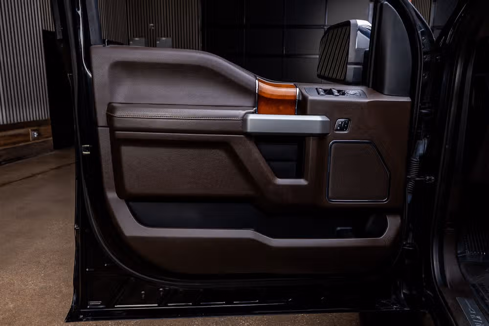 2019 Ford F-150 King Ranch SuperCrew Image 36