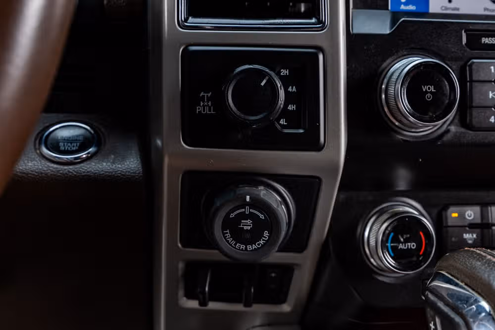 2019 Ford F-150 King Ranch SuperCrew Image 23