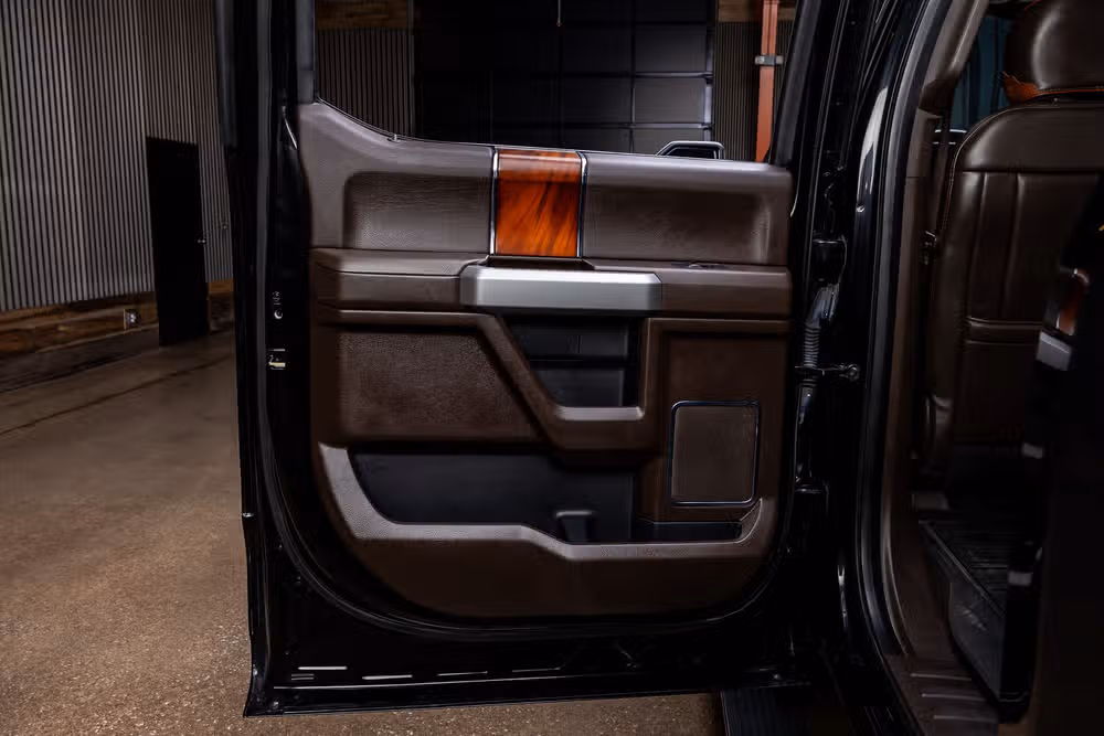 2019 Ford F-150 King Ranch SuperCrew Image 38