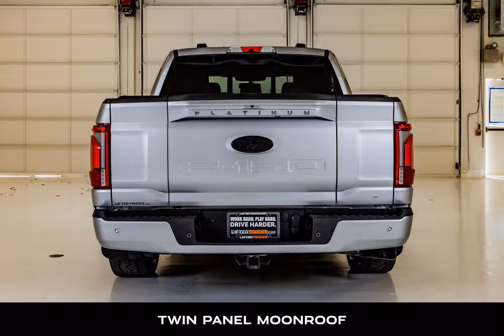 2025 Ford F-150 Platinum SuperCrew Image 7