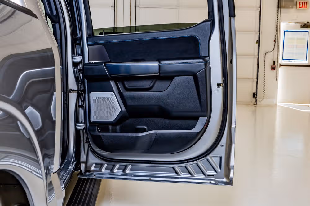 2025 Ford F-150 Platinum SuperCrew Image 34