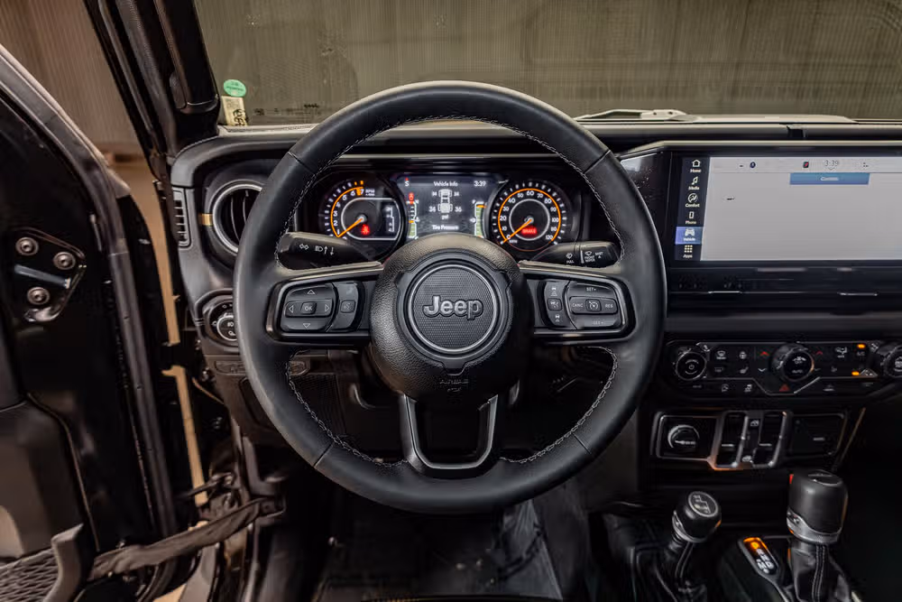 2025 Jeep Gladiator Texas Trail Crew Cab Image 16