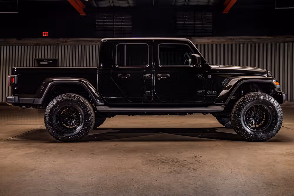 2025 Jeep Gladiator Texas Trail Crew Cab Image 11