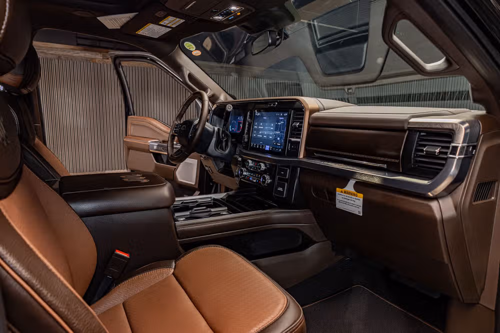 2026 Ford F-250 Super Duty King Ranch Crew Cab Image 17