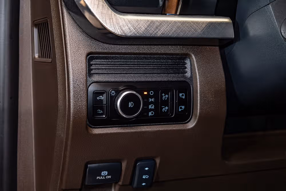 2026 Ford F-250 Super Duty King Ranch Crew Cab Image 20