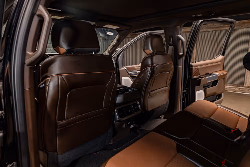 2026 Ford F-250 Super Duty King Ranch Crew Cab Image 25