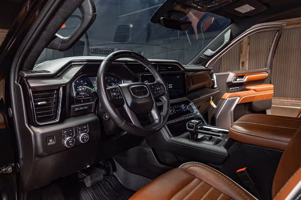 2025 GMC Sierra 1500 Denali Ultimate Crew Cab Image 13