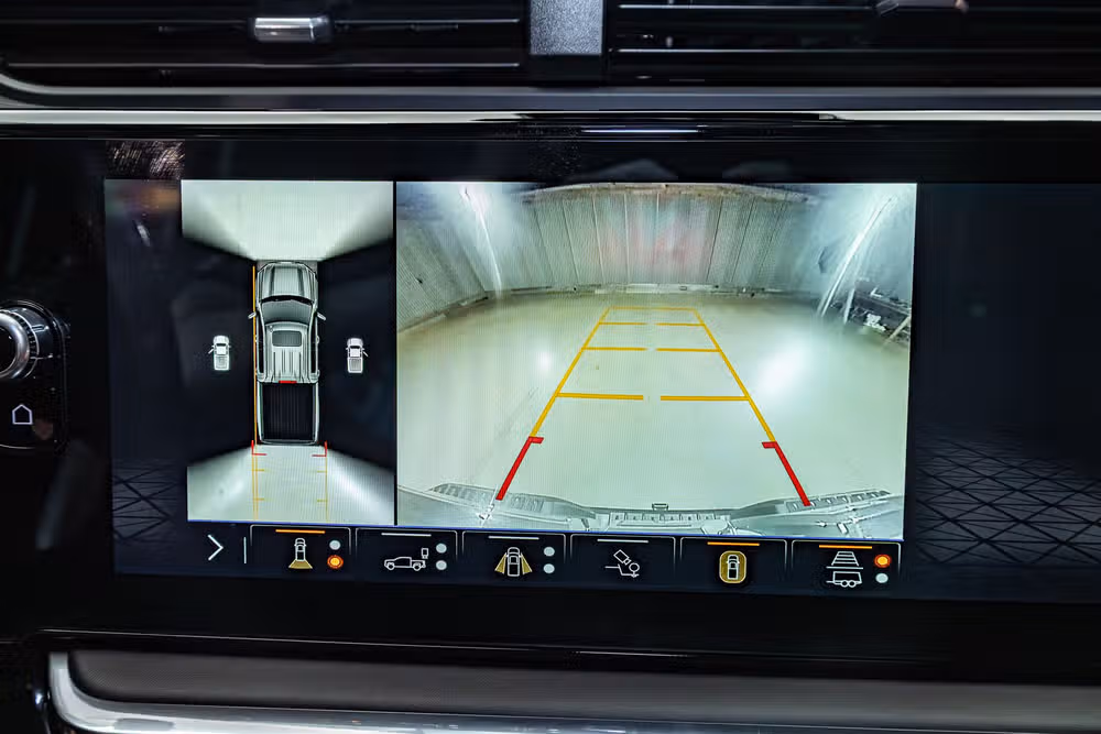 2025 GMC Sierra 1500 Denali Ultimate Crew Cab Image 19