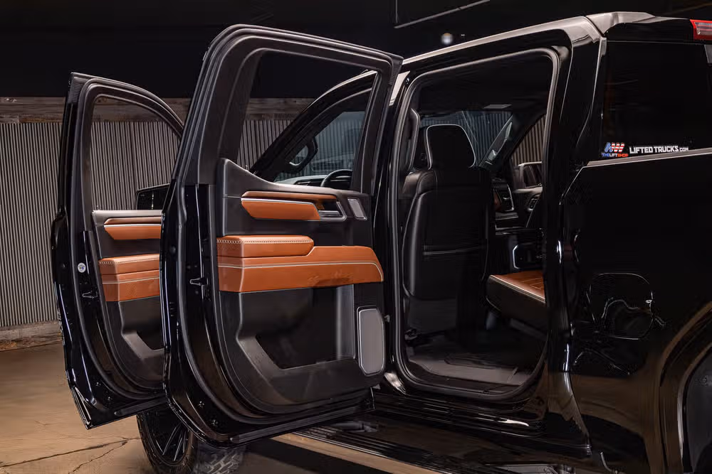 2025 GMC Sierra 1500 Denali Ultimate Crew Cab Image 28