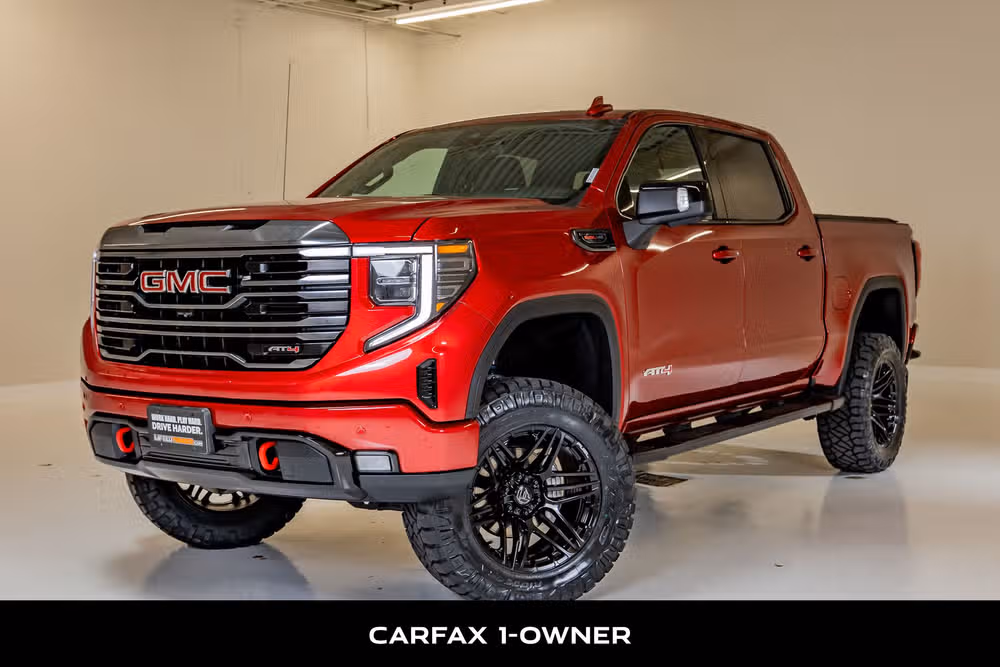 2023 GMC Sierra 1500 AT4 Crew Cab Image 5