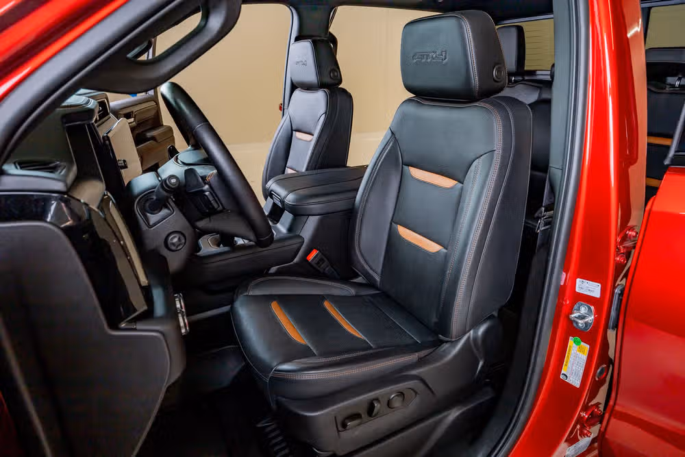2023 GMC Sierra 1500 AT4 Crew Cab Image 30