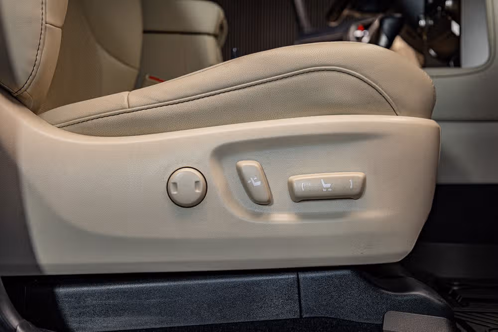 2021 Lexus GX 460 Base Image 28