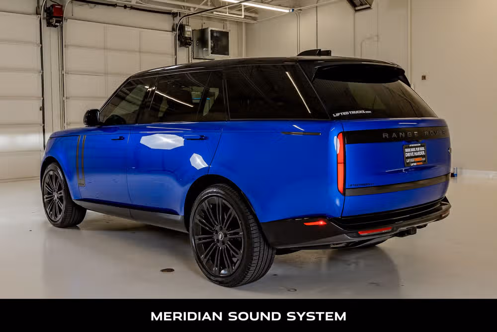 2023 Land Rover Range Rover Autobiography Image 6