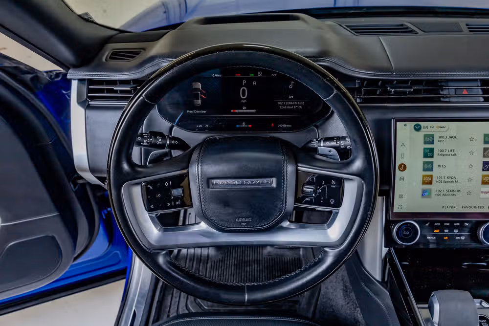 2023 Land Rover Range Rover Autobiography Image 14