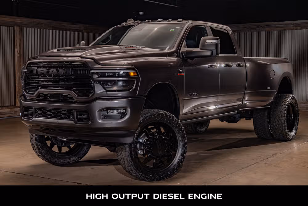 2025 Ram 3500 Laramie Crew Cab Image 5