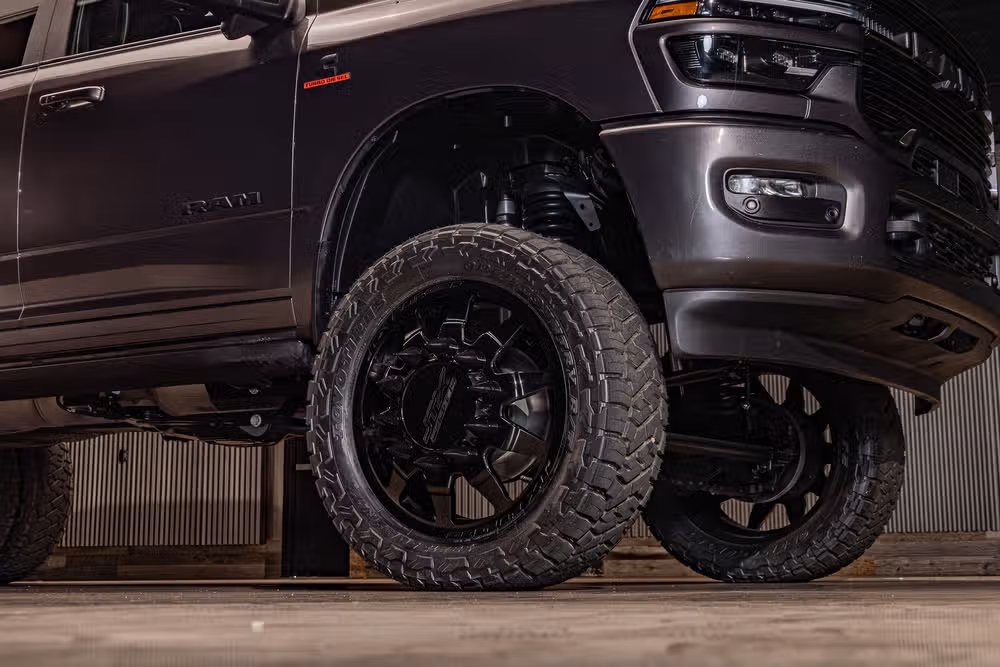 2025 Ram 3500 Laramie Crew Cab Image 13