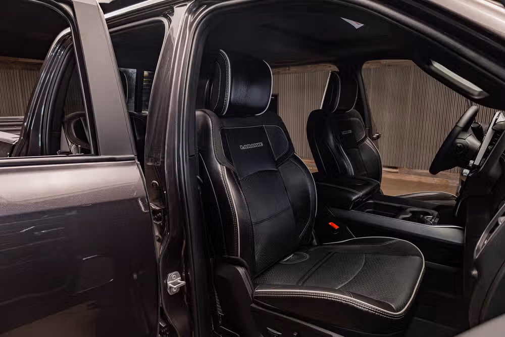 2025 Ram 3500 Laramie Crew Cab Image 27