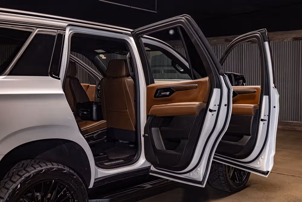 2025 Chevrolet Tahoe High Country Image 31