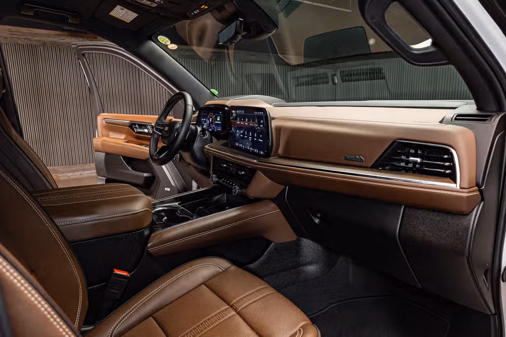 2025 Chevrolet Tahoe High Country Image 14