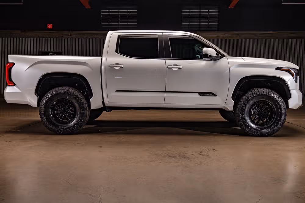 2026 Toyota Tundra Platinum CrewMax Image 11