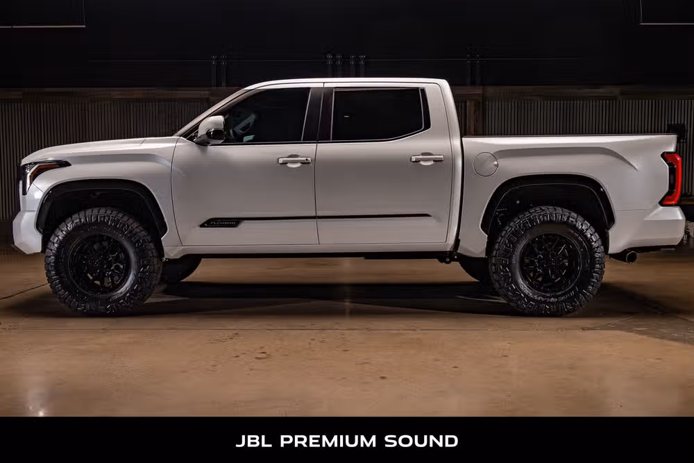 2026 Toyota Tundra Platinum CrewMax Image 6
