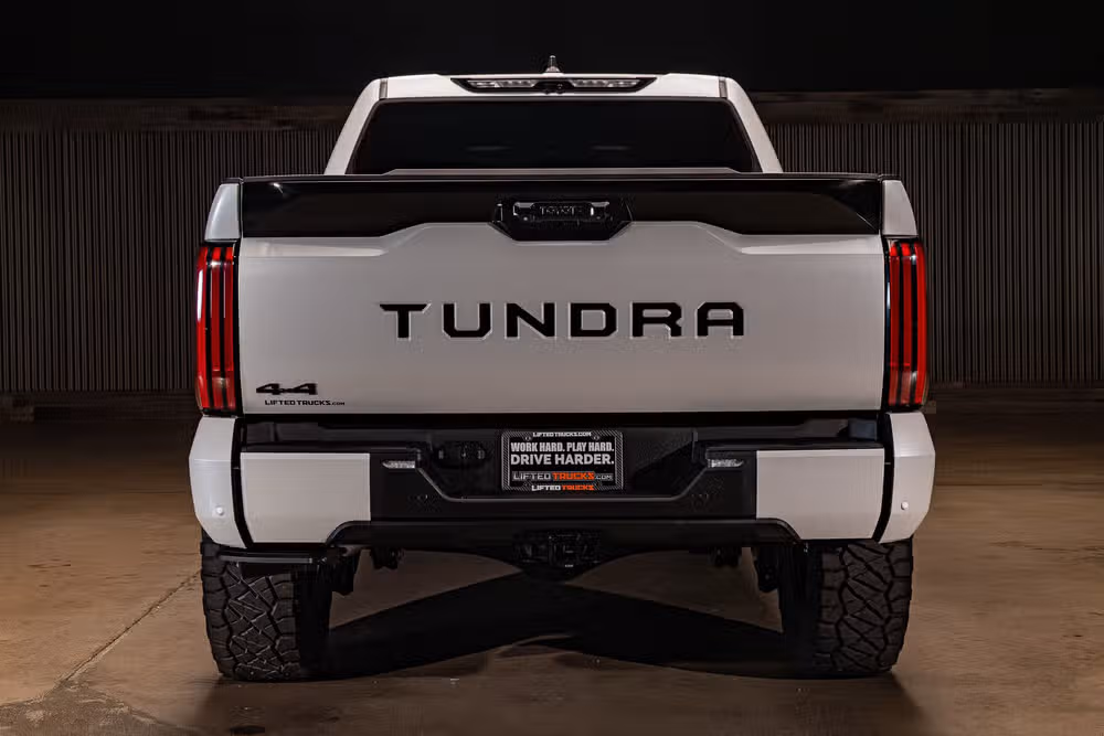2026 Toyota Tundra Platinum CrewMax Image 8