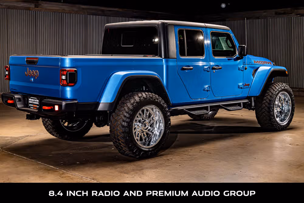 2021 Jeep Gladiator Mojave Crew Cab Image 8
