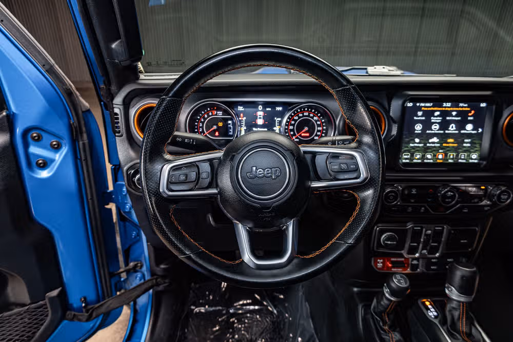 2021 Jeep Gladiator Mojave Crew Cab Image 17