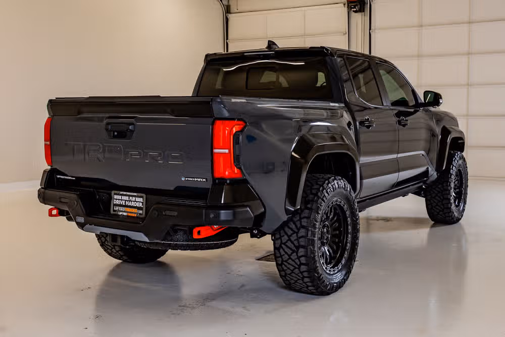 2025 Toyota Tacoma TRD Pro HV Double Cab Image 10