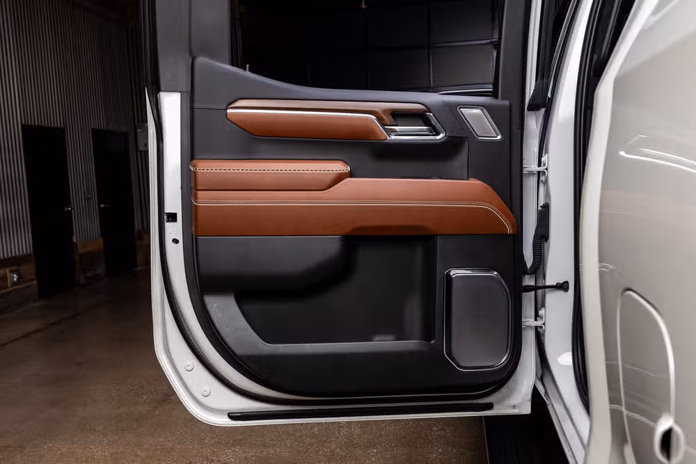 2024 GMC Sierra 1500 Denali Ultimate Crew Cab Image 38
