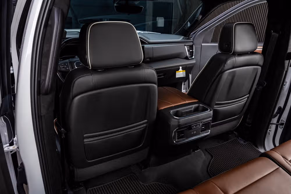 2024 GMC Sierra 1500 Denali Ultimate Crew Cab Image 34