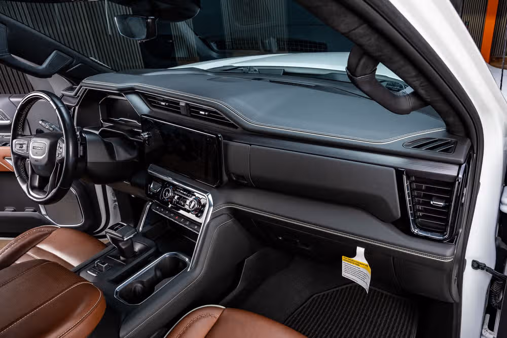 2024 GMC Sierra 1500 Denali Ultimate Crew Cab Image 18