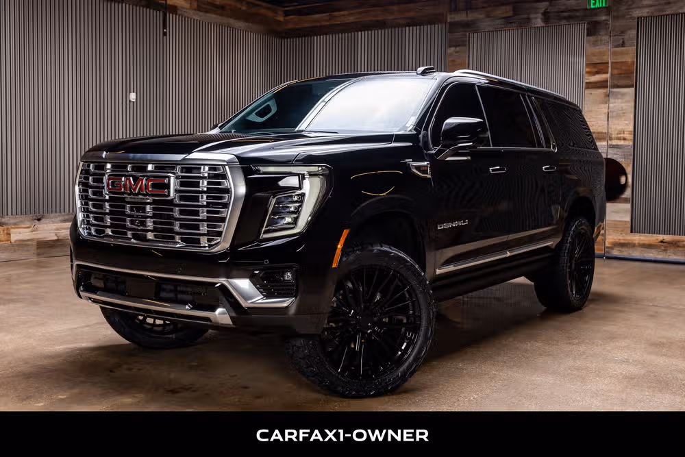 2026 GMC Yukon XL Denali Image 5