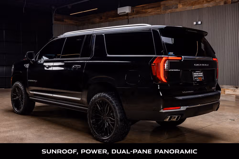 2026 GMC Yukon XL Denali Image 7