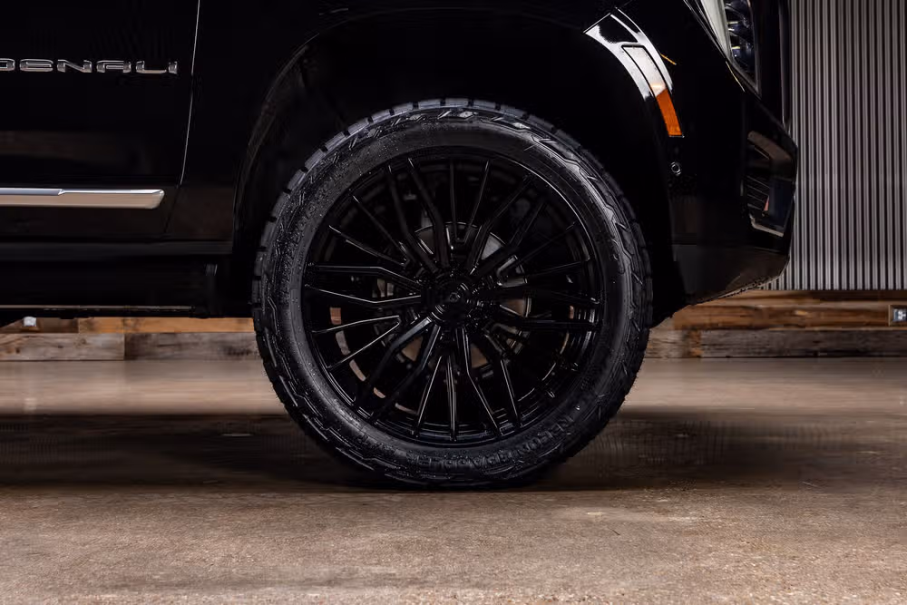 2026 GMC Yukon XL Denali Image 12