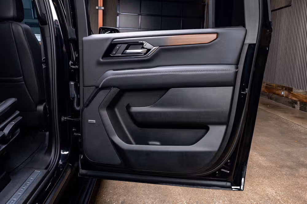 2026 GMC Yukon XL Denali Image 40