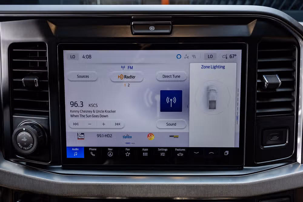 2026 Ford F-450 Super Duty Platinum Plus Crew Cab Image 26