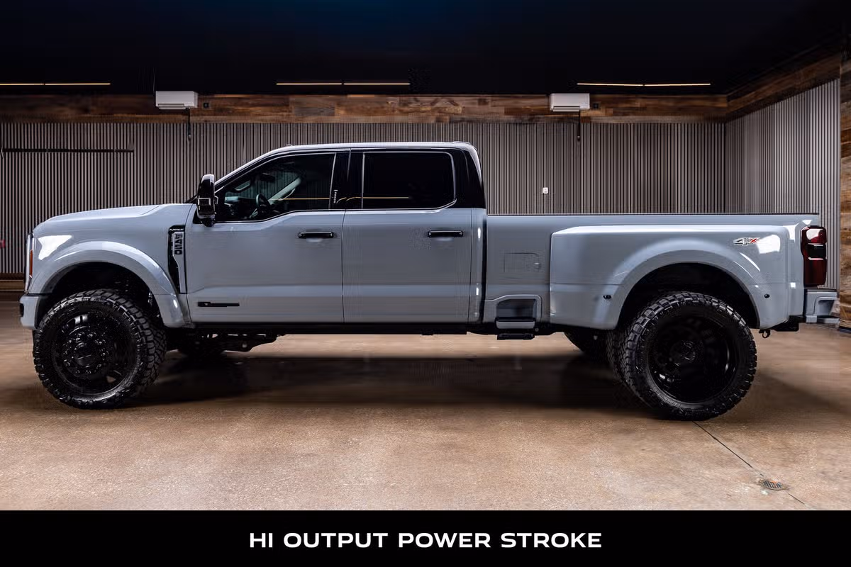 2026 Ford F-450 Super Duty Platinum Plus Crew Cab