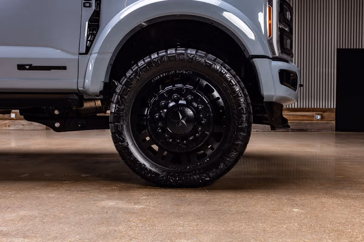 2026 Ford F-450 Super Duty Platinum Plus Crew Cab