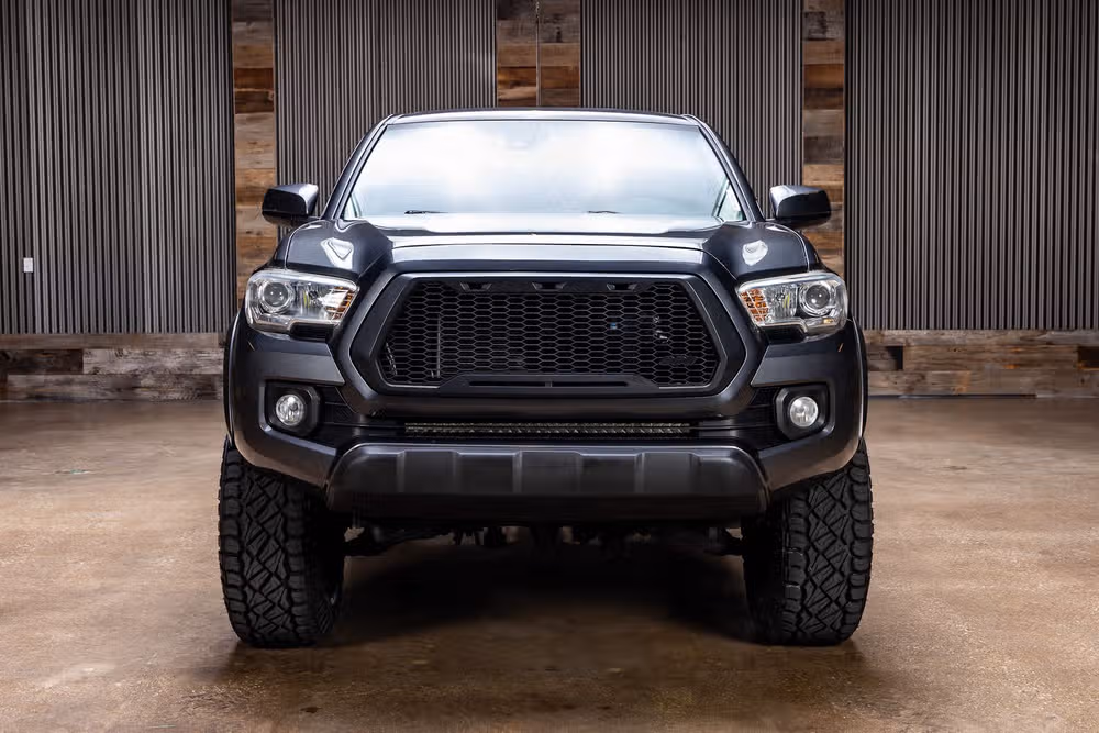 2018 Toyota Tacoma SR5 V6 Double Cab Image 2