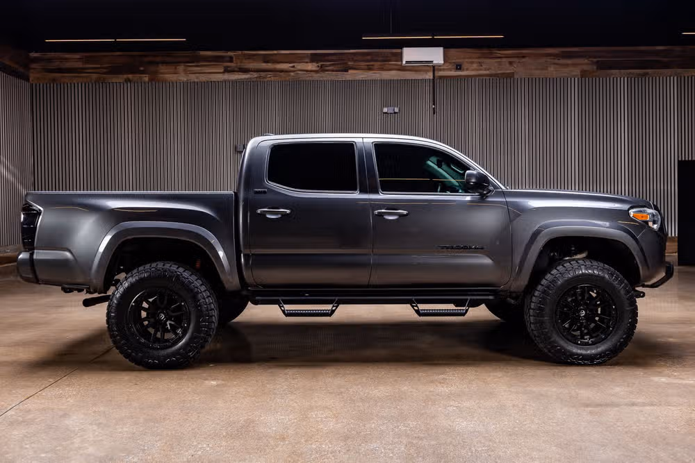 2018 Toyota Tacoma SR5 V6 Double Cab Image 10