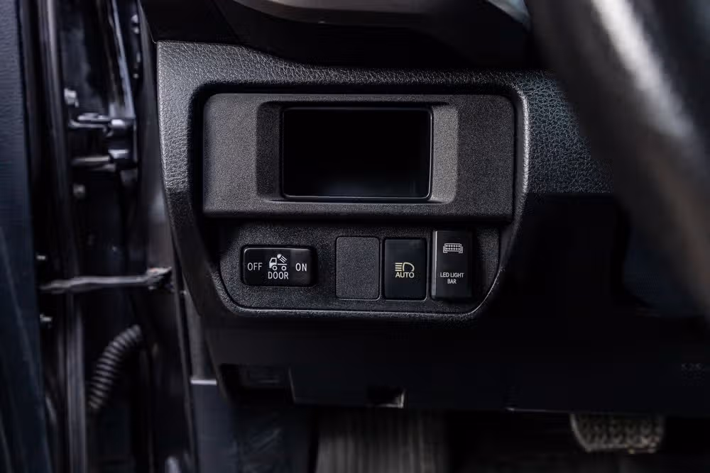 2018 Toyota Tacoma SR5 V6 Double Cab Image 20