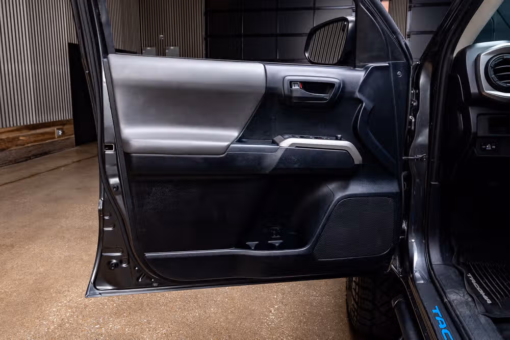 2018 Toyota Tacoma SR5 V6 Double Cab Image 33