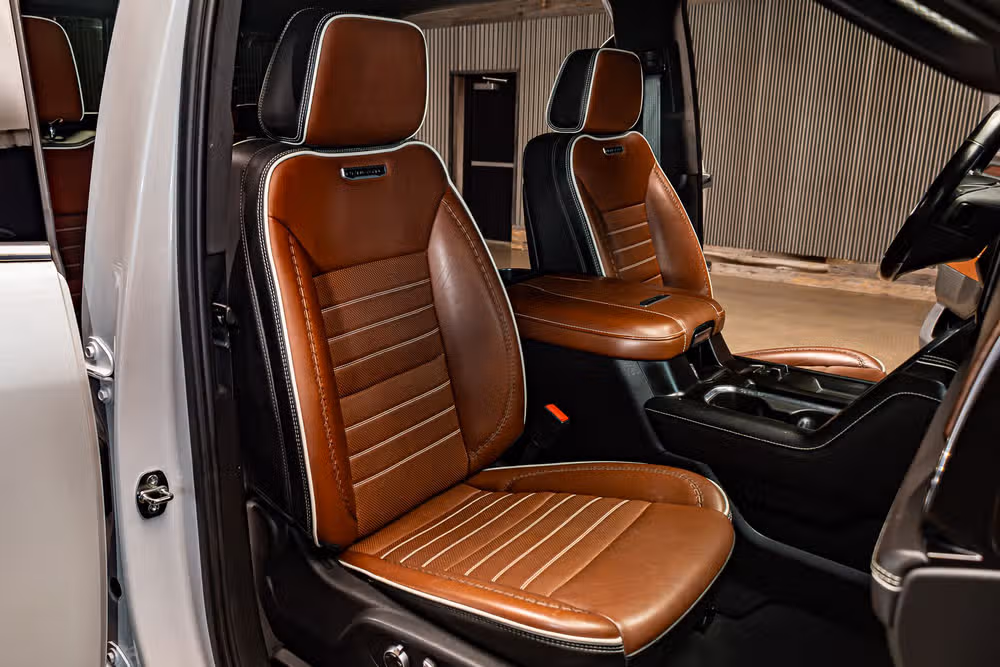 2024 GMC Sierra 3500HD Denali Ultimate Crew Cab Image 29