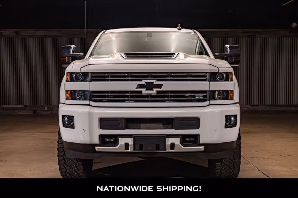2017 Chevrolet Silverado 3500HD LTZ Crew Cab Image 4