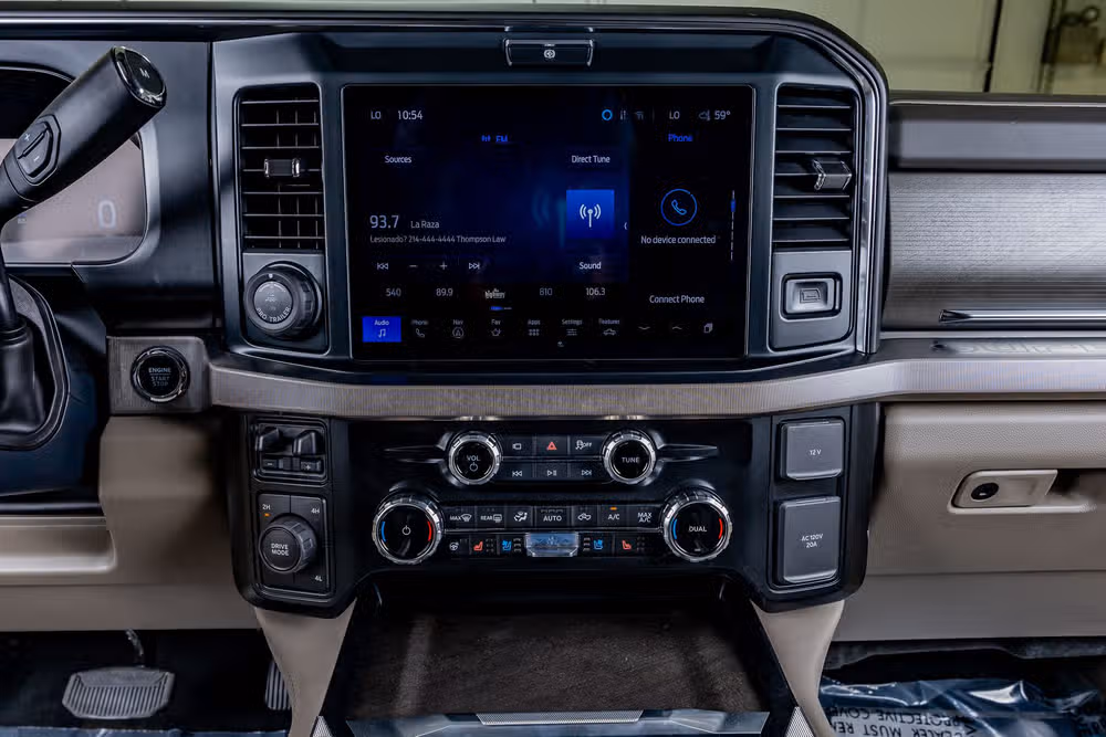 2026 Ford F-450 Super Duty Platinum Plus Crew Cab Image 23